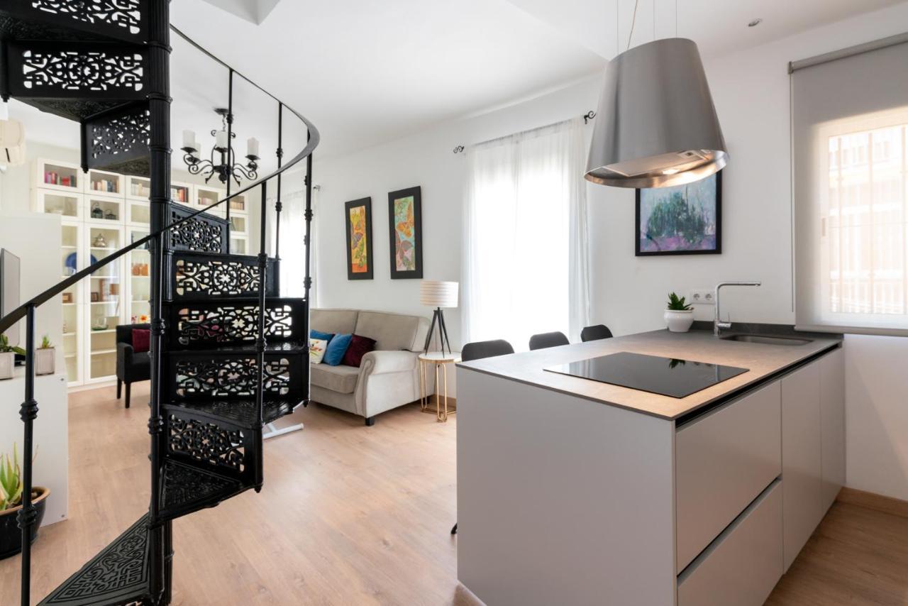Appartamento Am Alameda Santa Rufina Siviglia Esterno foto
