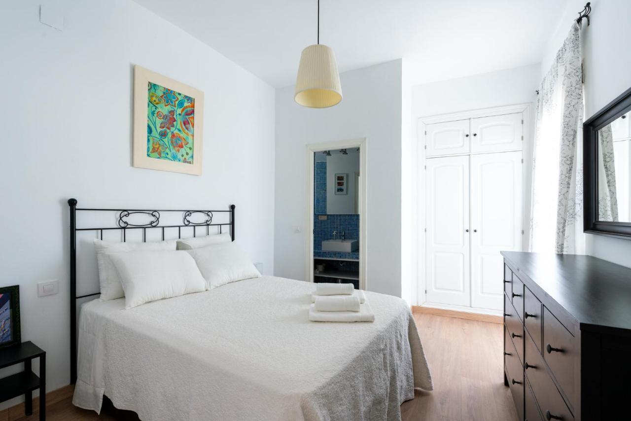 Appartamento Am Alameda Santa Rufina Siviglia Esterno foto