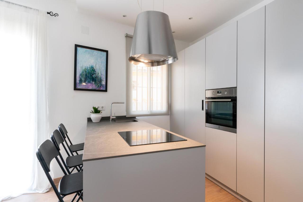 Appartamento Am Alameda Santa Rufina Siviglia Esterno foto